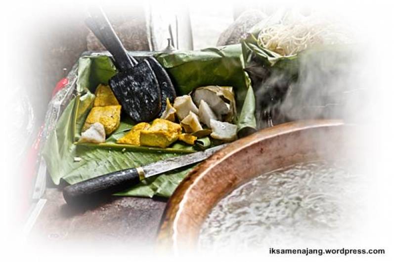 Toge Goreng Mak Epon, Jawara Makanan Tradisional Khas Bogor